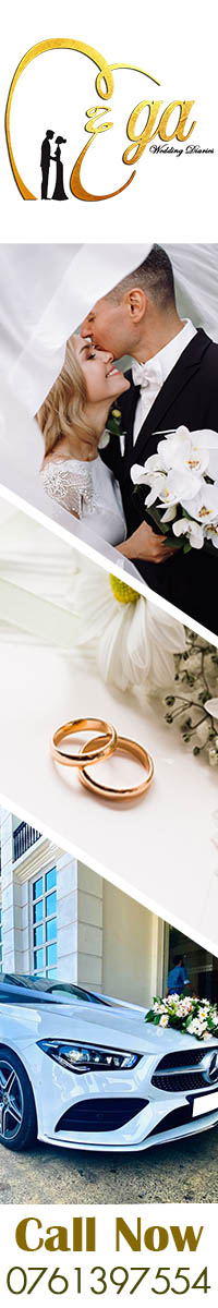 wedding cupple with wedding car